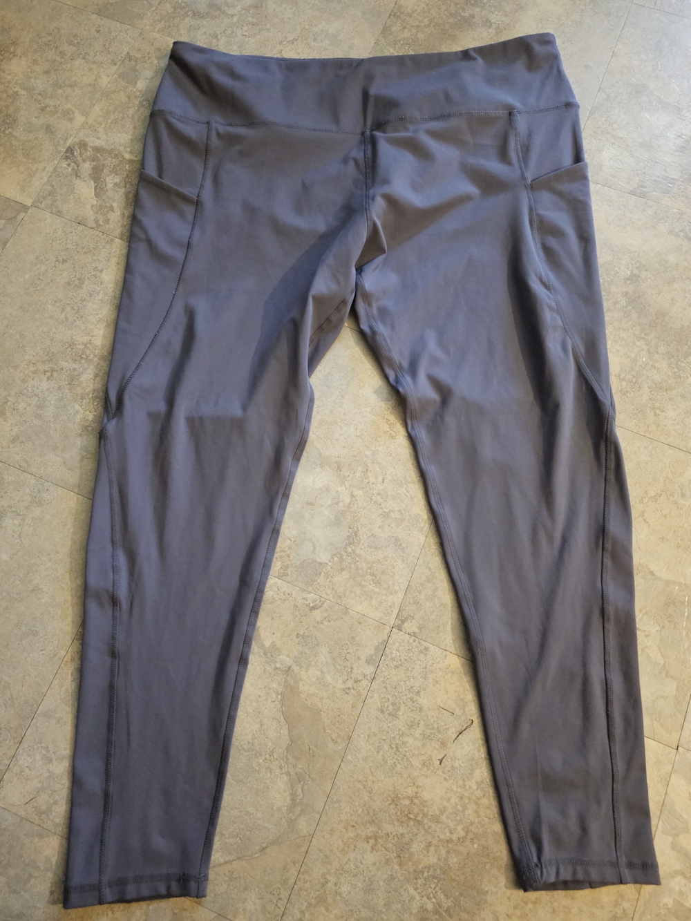 Gray High-Waist Leggings with Side Pockets - 5XL